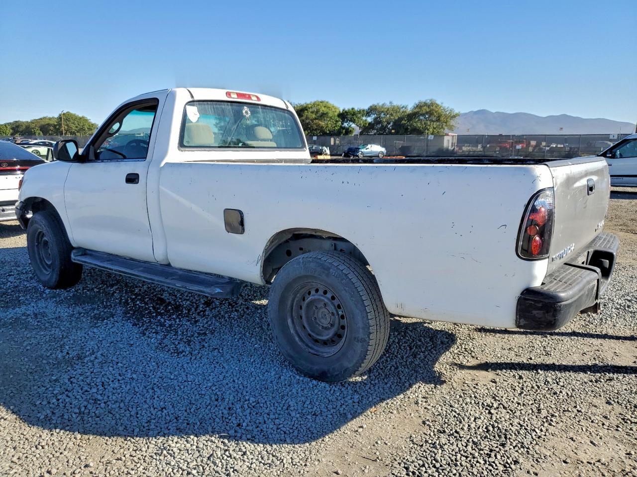 2000 TOYOTA TUNDRA