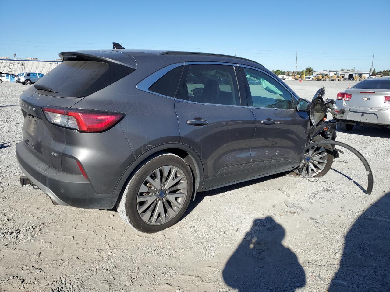 2021 FORD ESCAPE