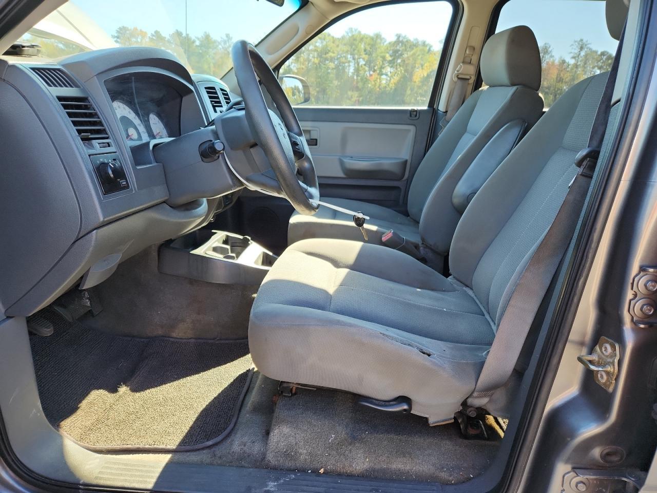 2006 DODGE Dakota