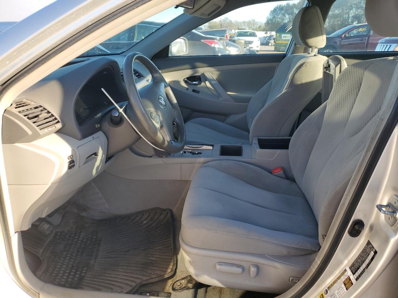 2009 TOYOTA CAMRY