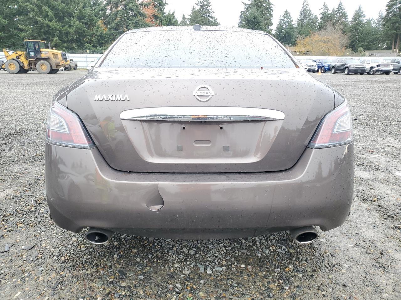 2014 NISSAN Maxima