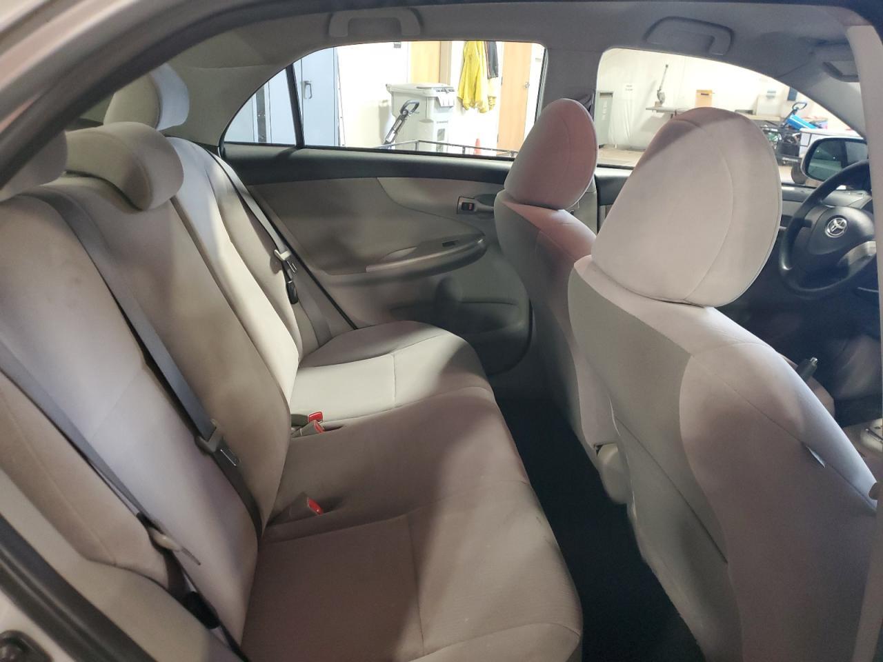 2011 TOYOTA COROLLA