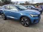 2025 VOLVO XC40