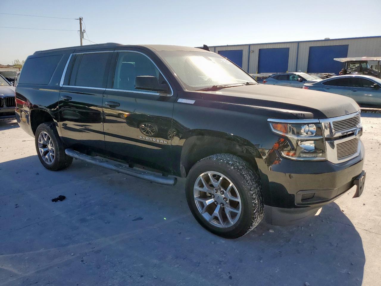 2015 CHEVROLET Suburban