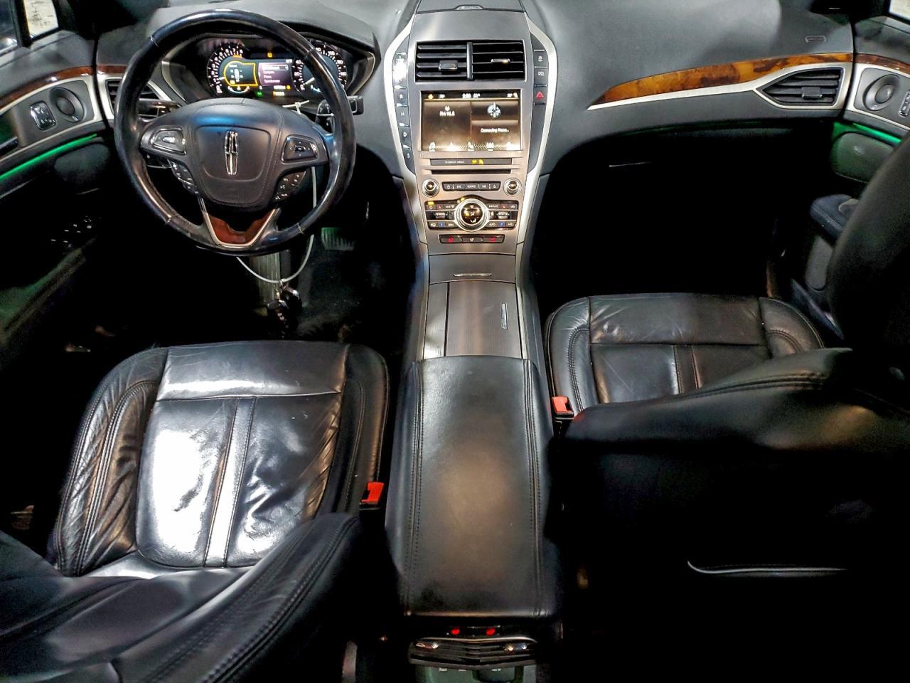 2017 LINCOLN MKZ