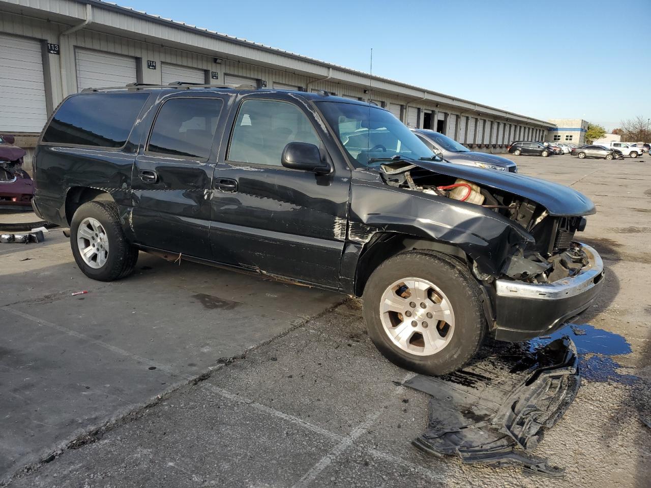 2004 CHEVROLET Suburban