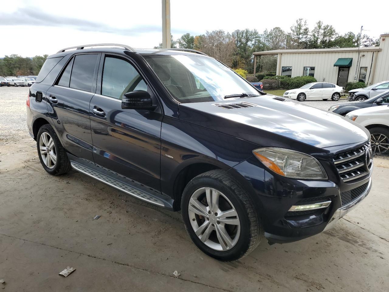 2012 MERCEDES-BENZ ML-Class