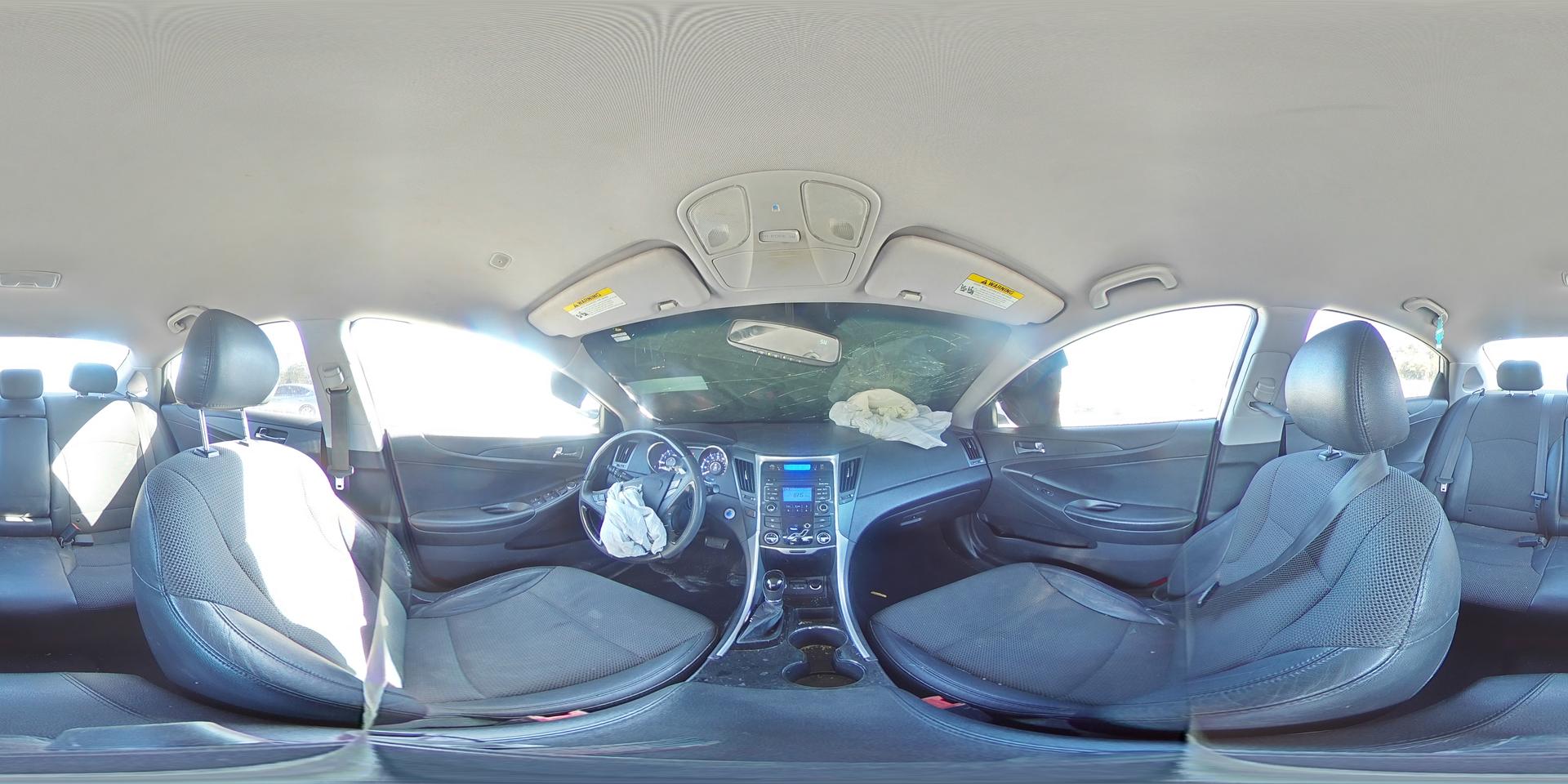 2011 HYUNDAI SONATA