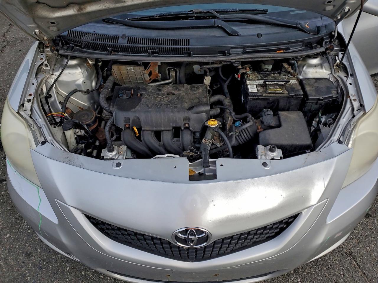 2012 TOYOTA YARIS
