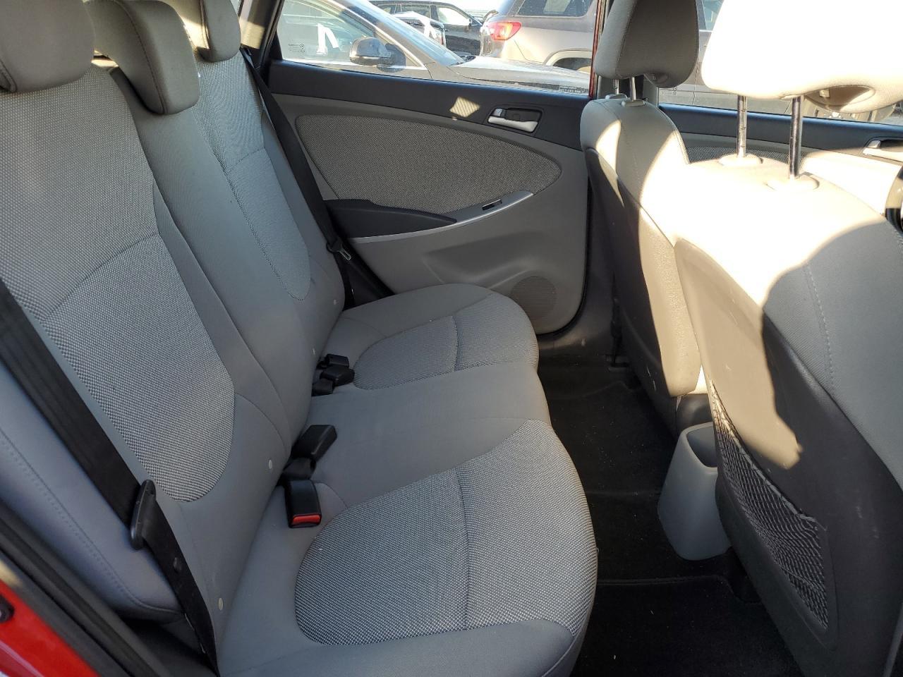 2012 HYUNDAI ACCENT