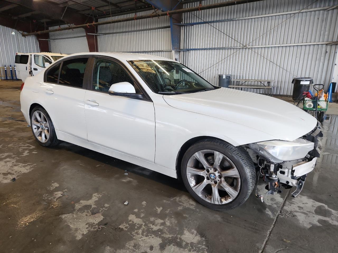 2013 BMW 3 SERIES