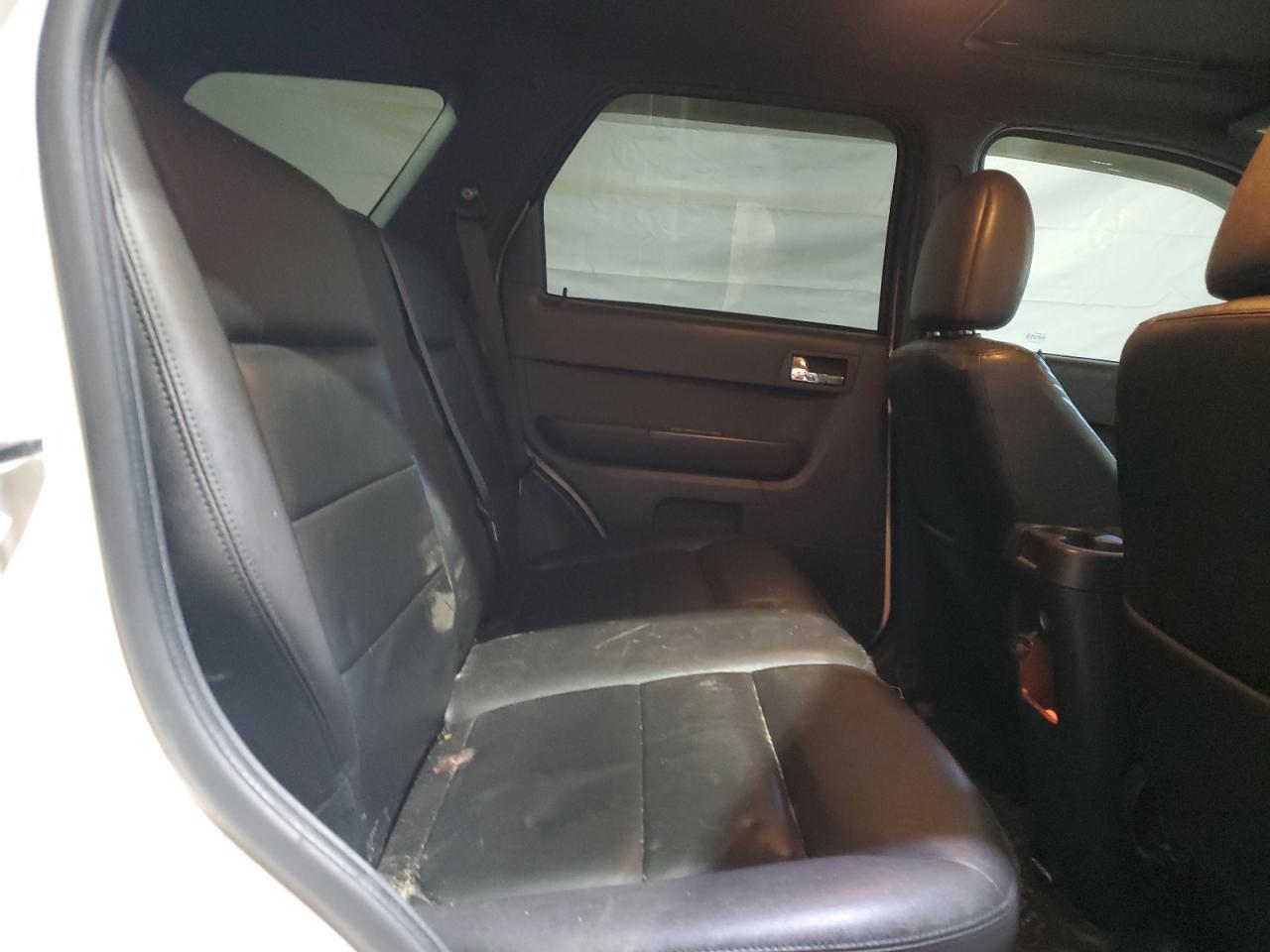 2009 FORD ESCAPE