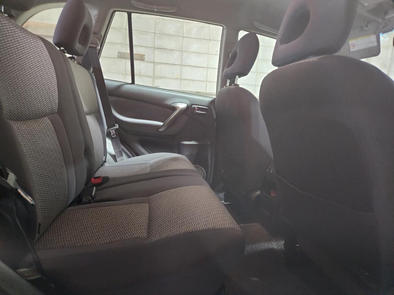 2005 TOYOTA RAV4