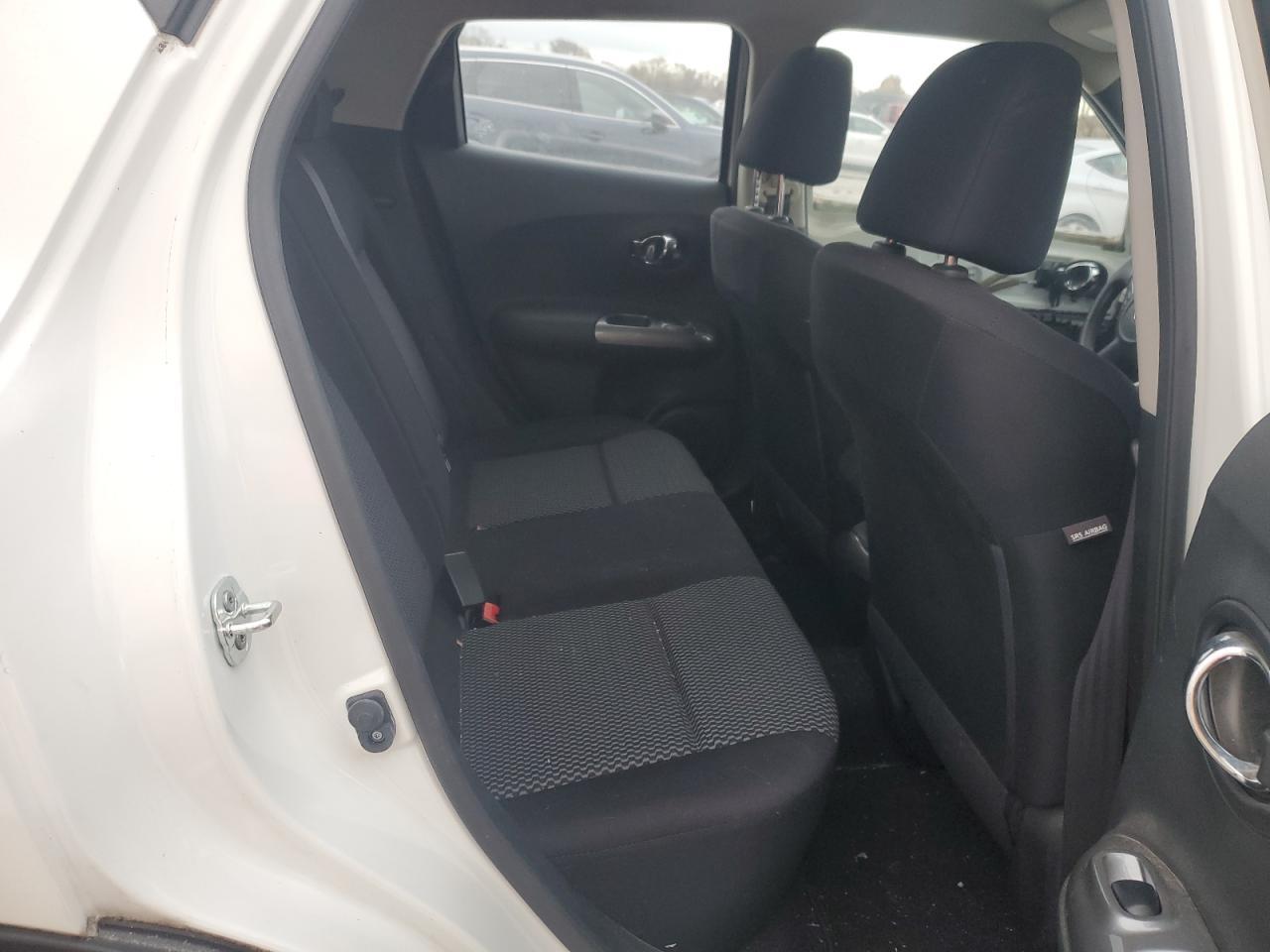 2015 NISSAN Juke