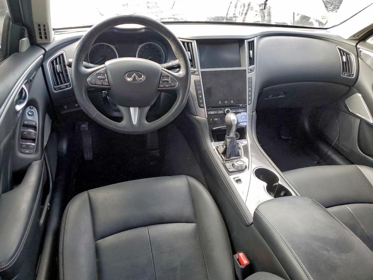 2017 INFINITI Q50
