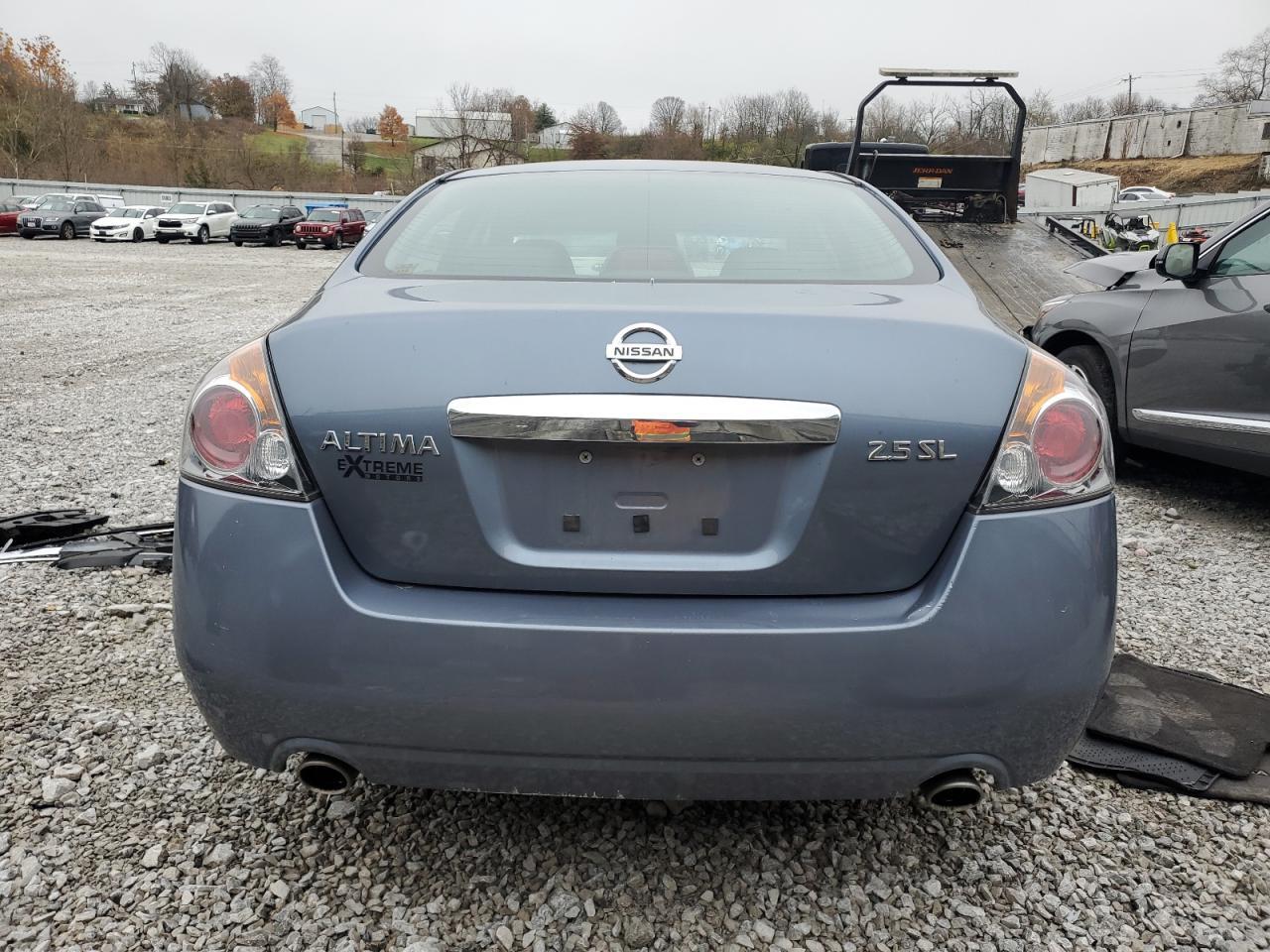 2010 NISSAN ALTIMA