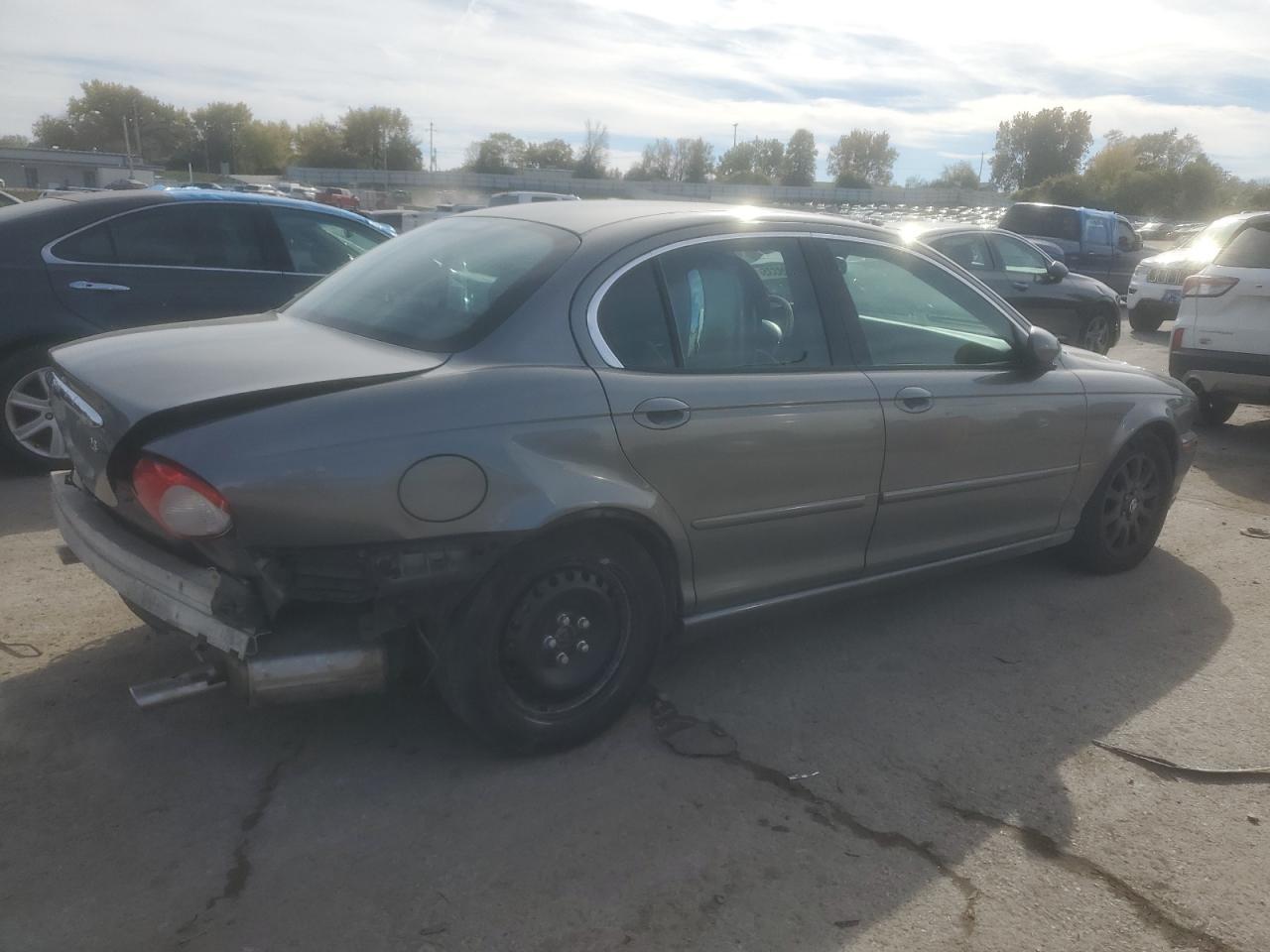 2003 JAGUAR X-Type