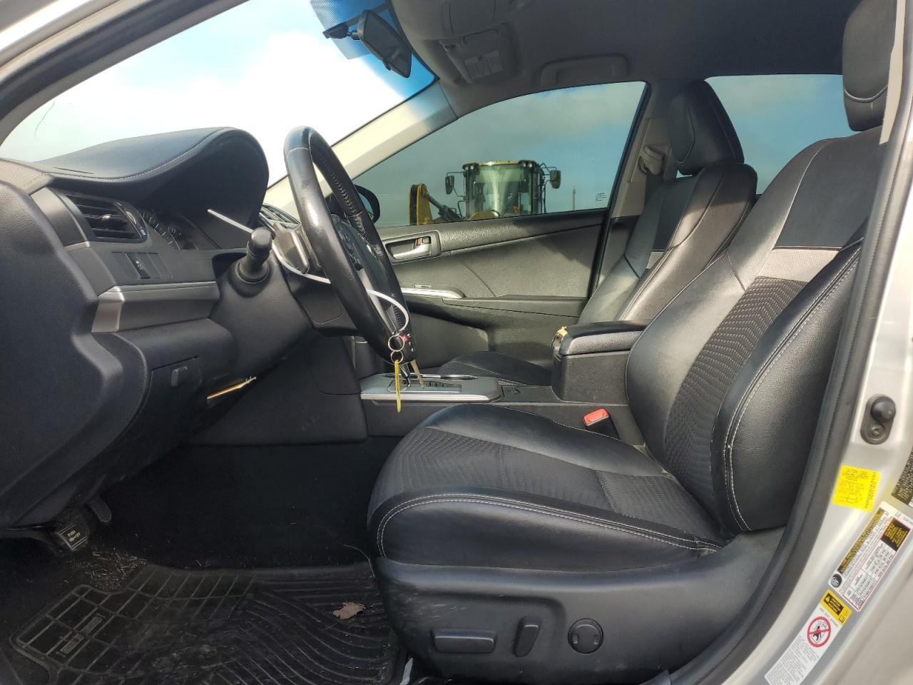 2012 TOYOTA CAMRY