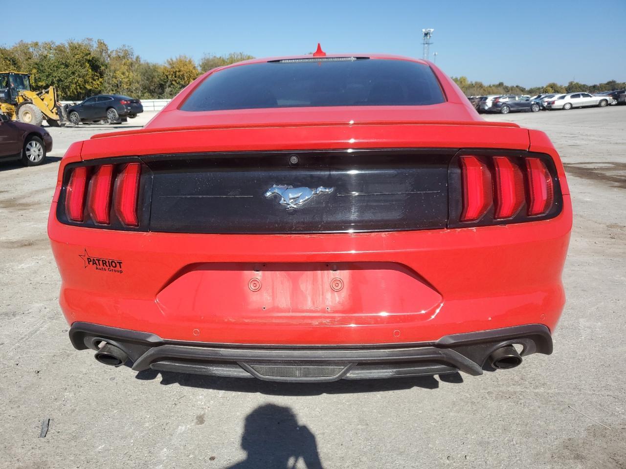 2022 FORD MUSTANG