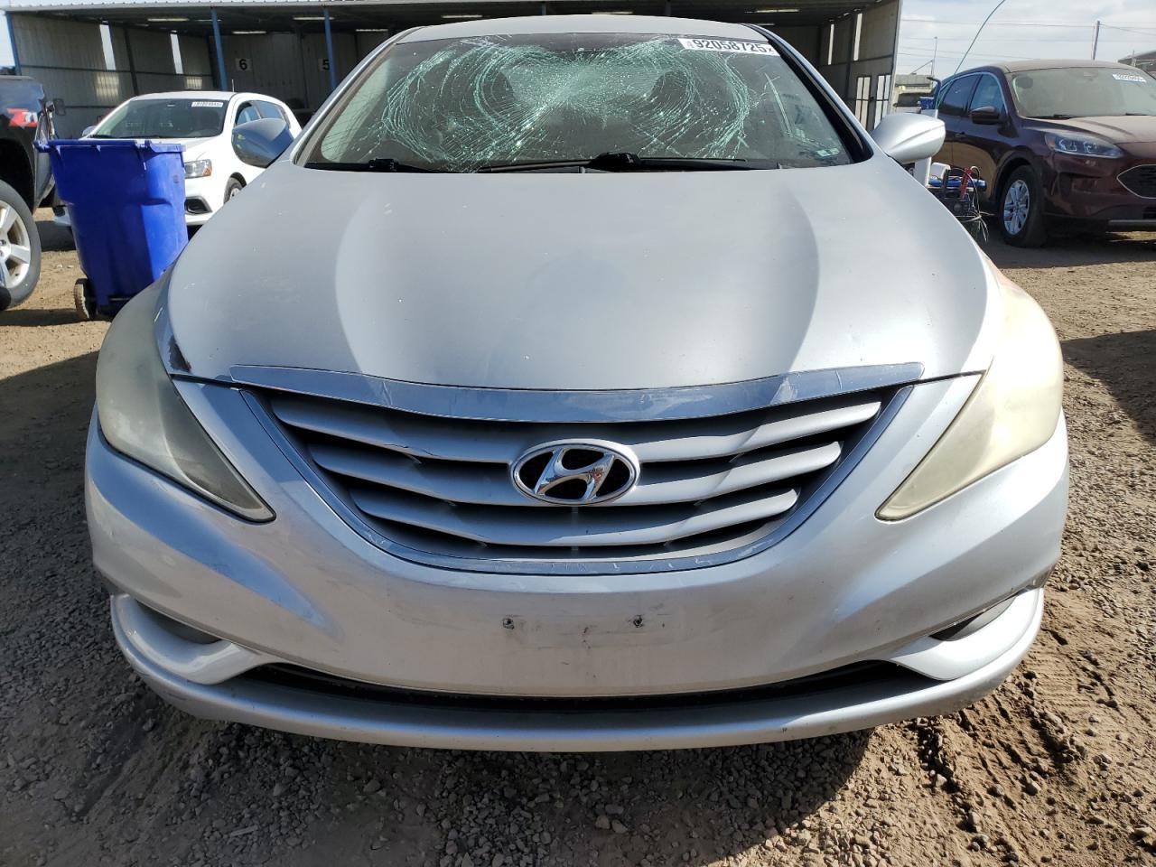 2011 HYUNDAI SONATA