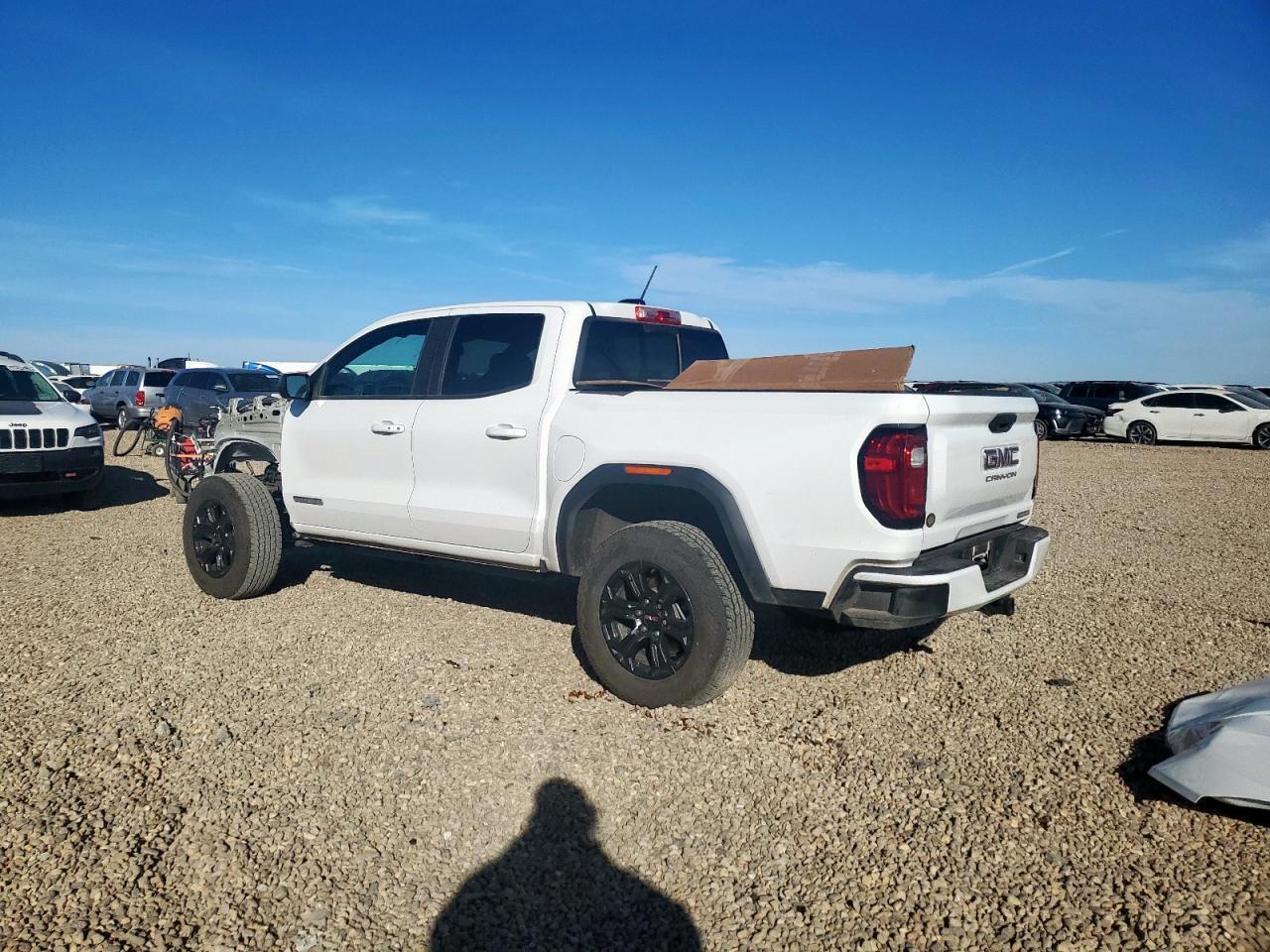 2024 GMC CANYON