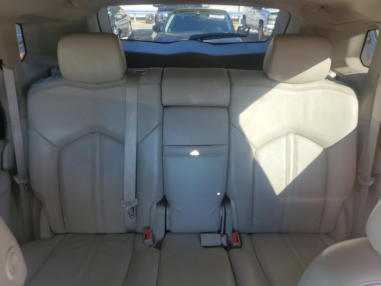 2010 CADILLAC SRX