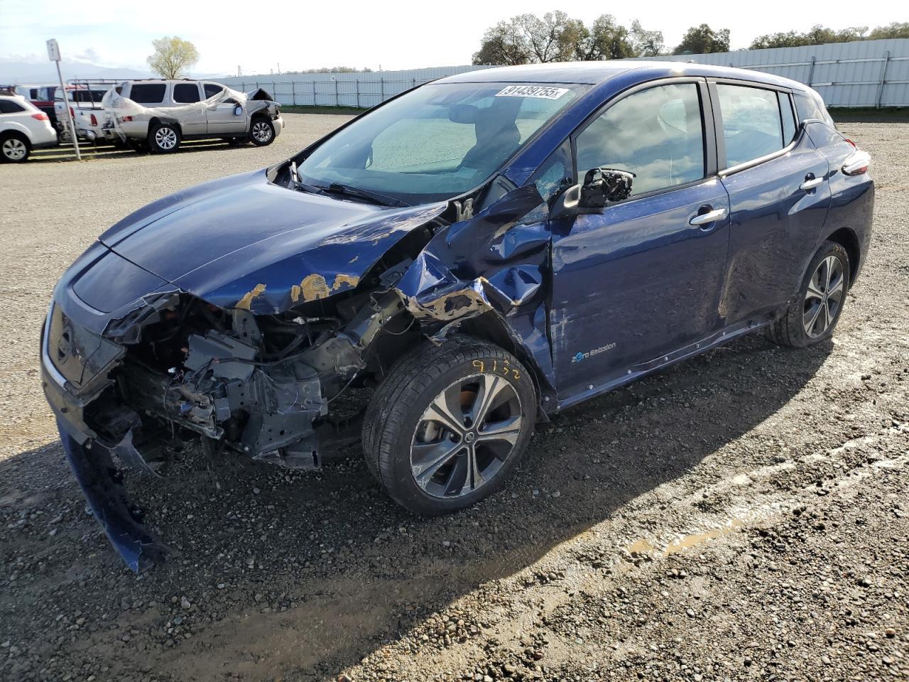 2019 NISSAN LEAF