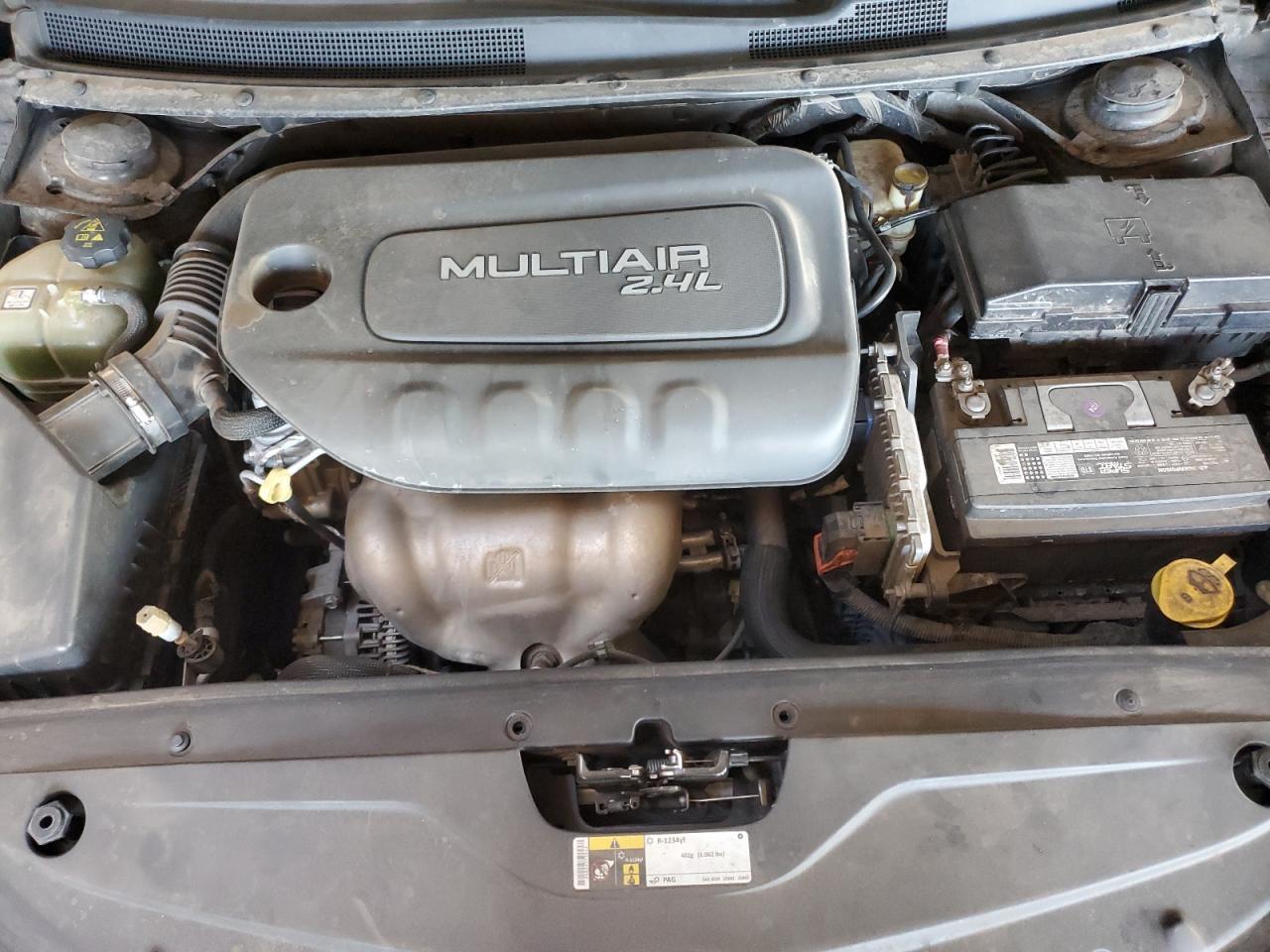 2016 CHRYSLER 200