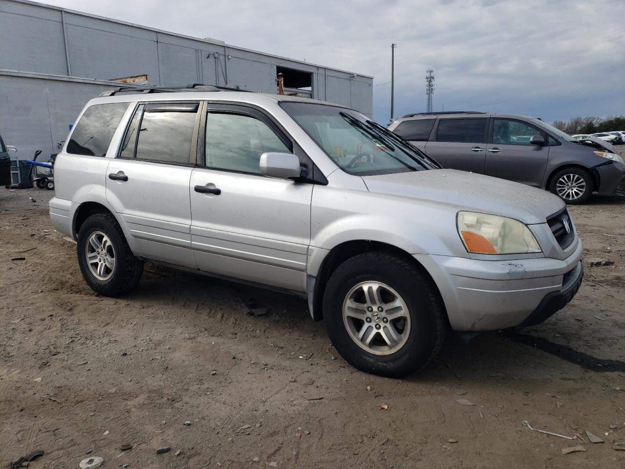 2004 HONDA PILOT