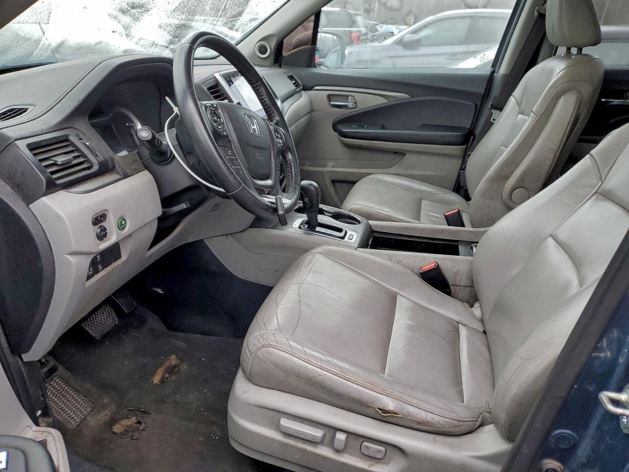 2016 HONDA PILOT