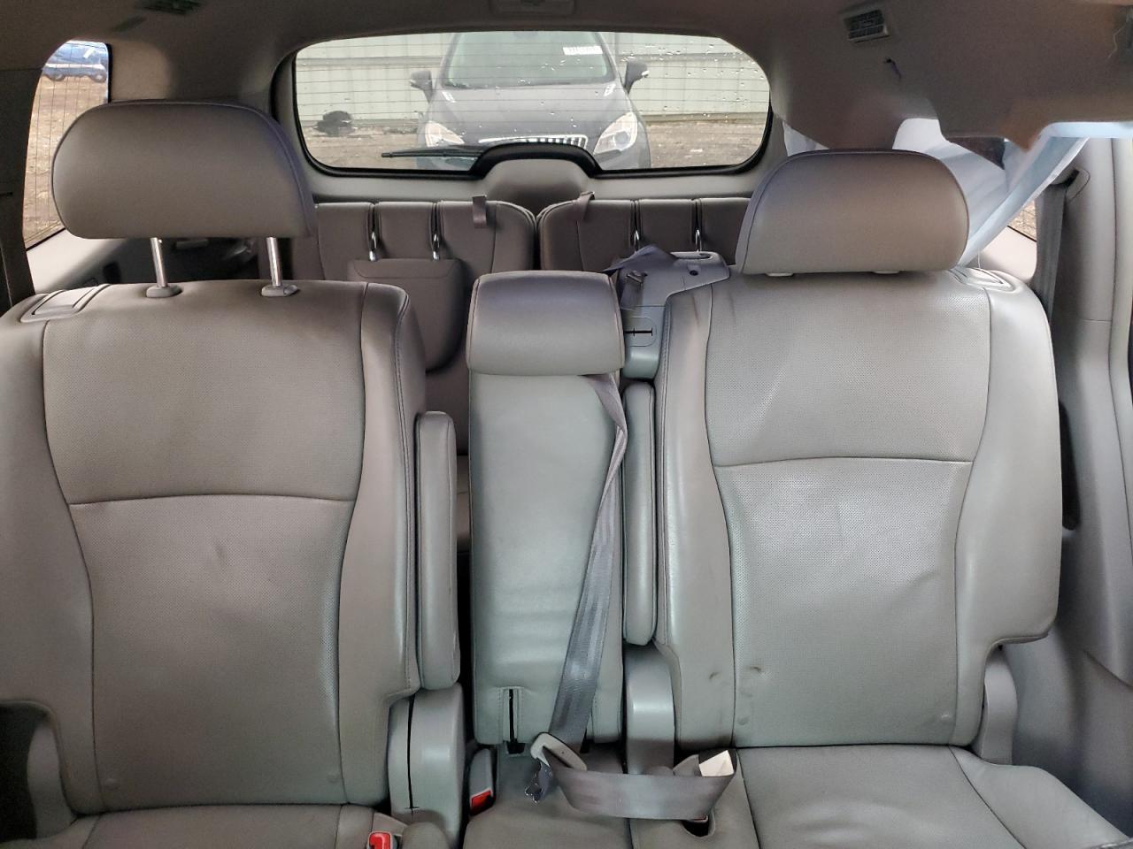 2013 TOYOTA HIGHLANDER