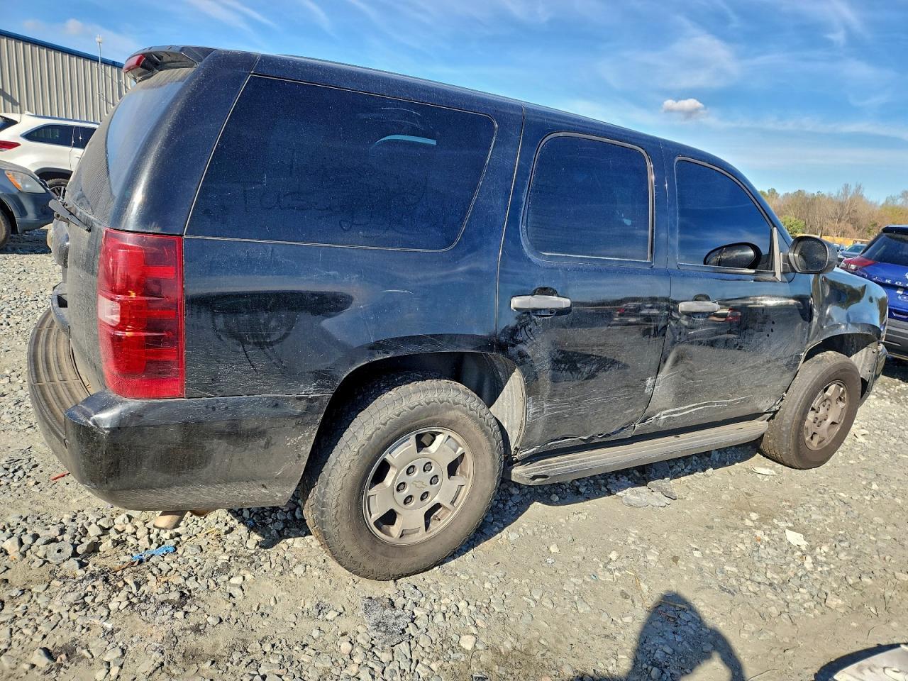 2011 CHEVROLET Tahoe