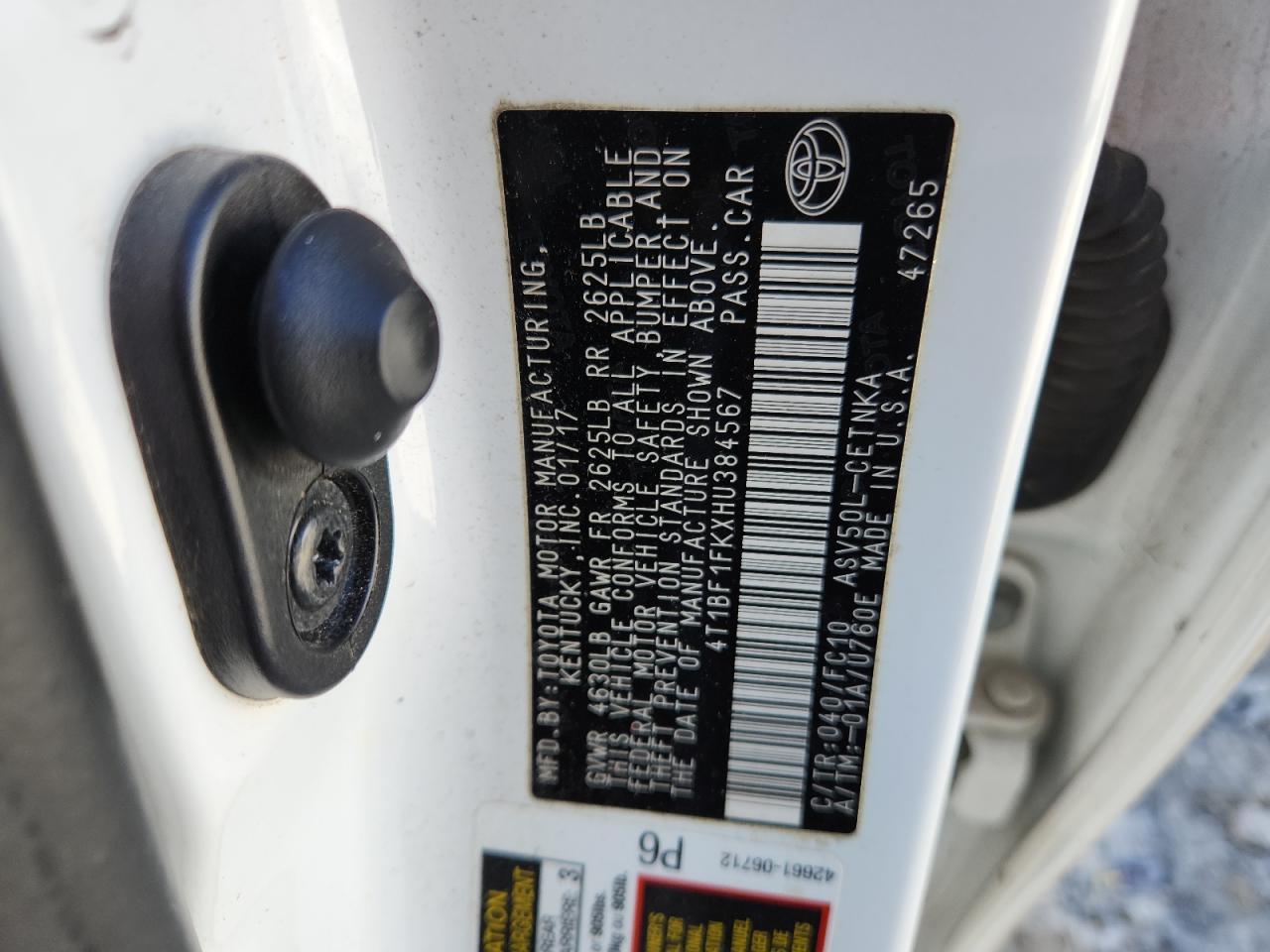 2017 TOYOTA CAMRY