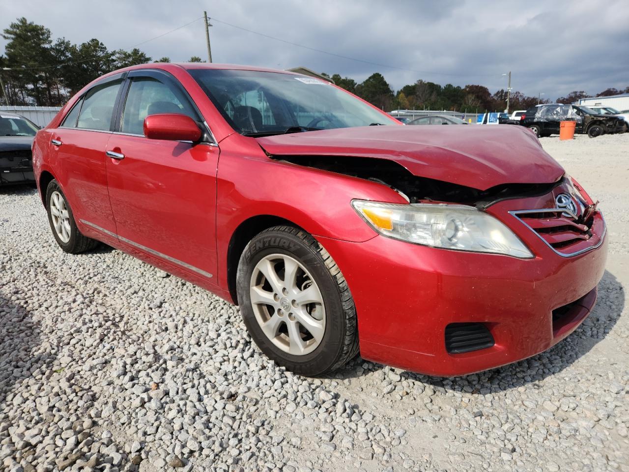 2011 TOYOTA CAMRY