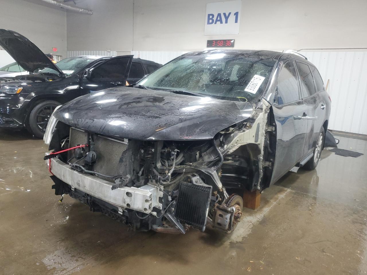 2015 NISSAN PATHFINDER