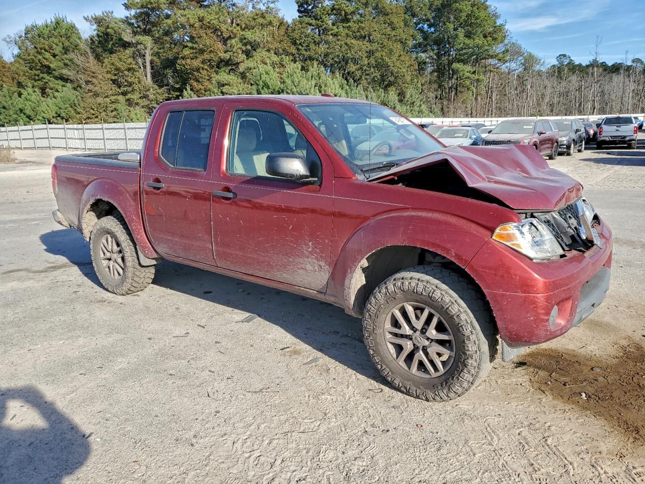 2017 NISSAN Frontier