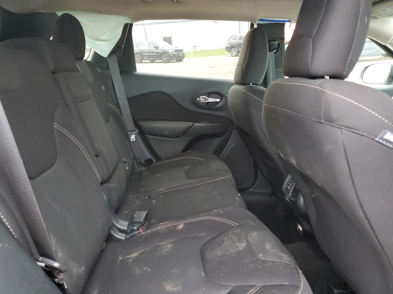 2016 JEEP CHEROKEE