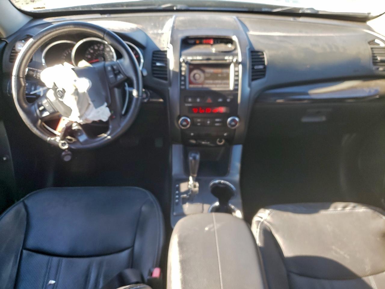 2013 KIA SORENTO