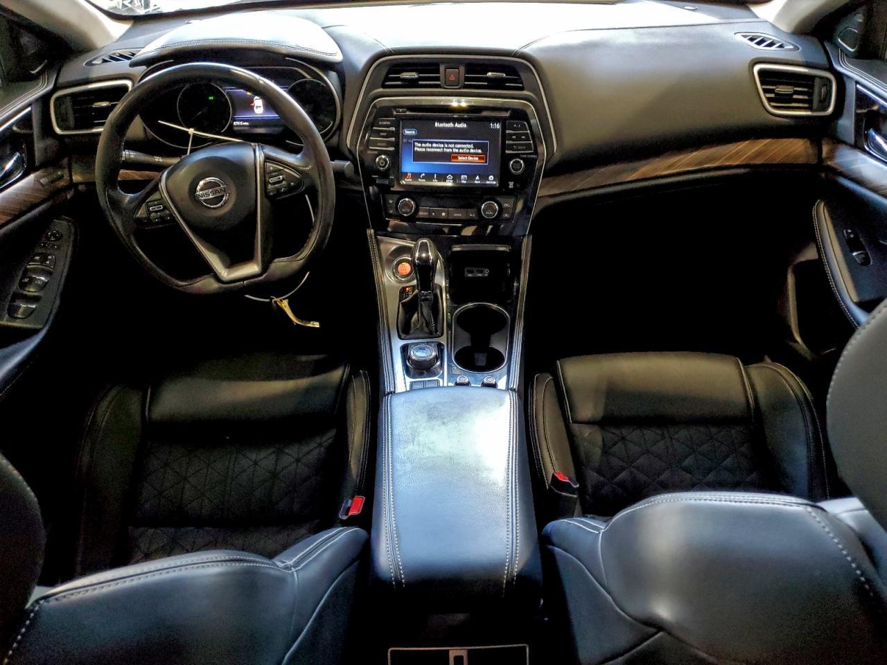 2016 NISSAN