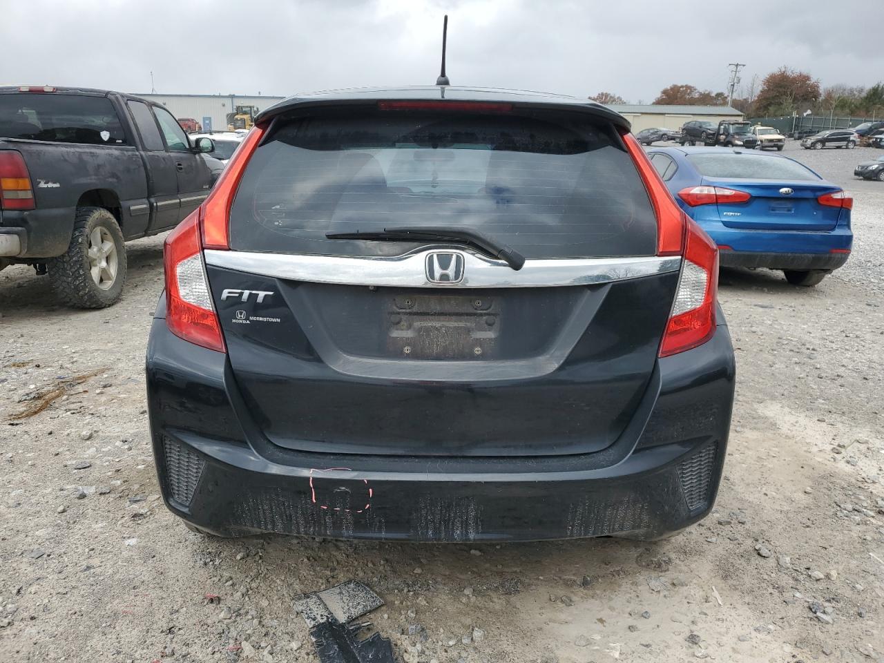 2015 HONDA FIT