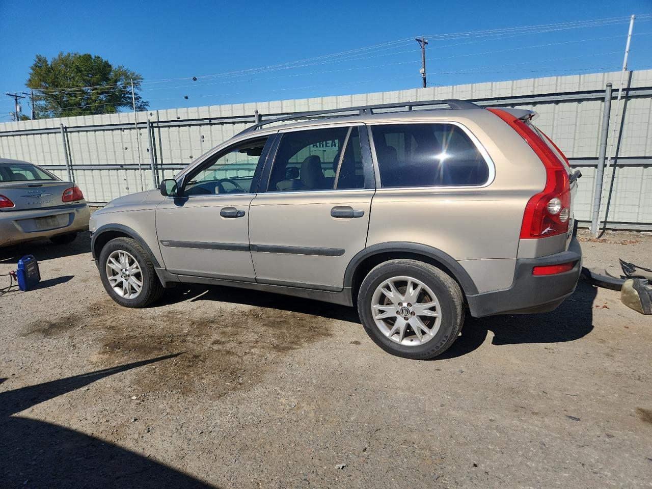 2005 VOLVO XC90