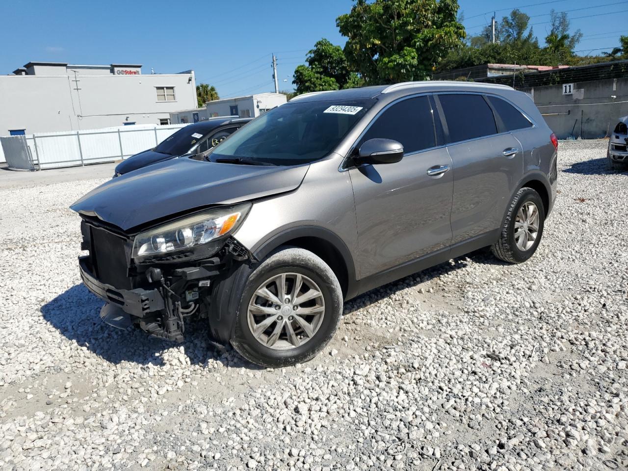 2017 KIA SORENTO