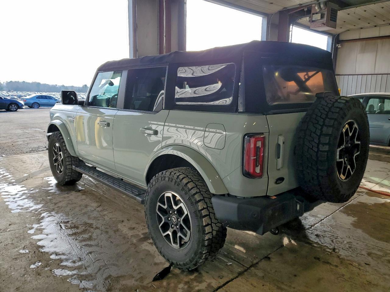 2021 FORD Bronco