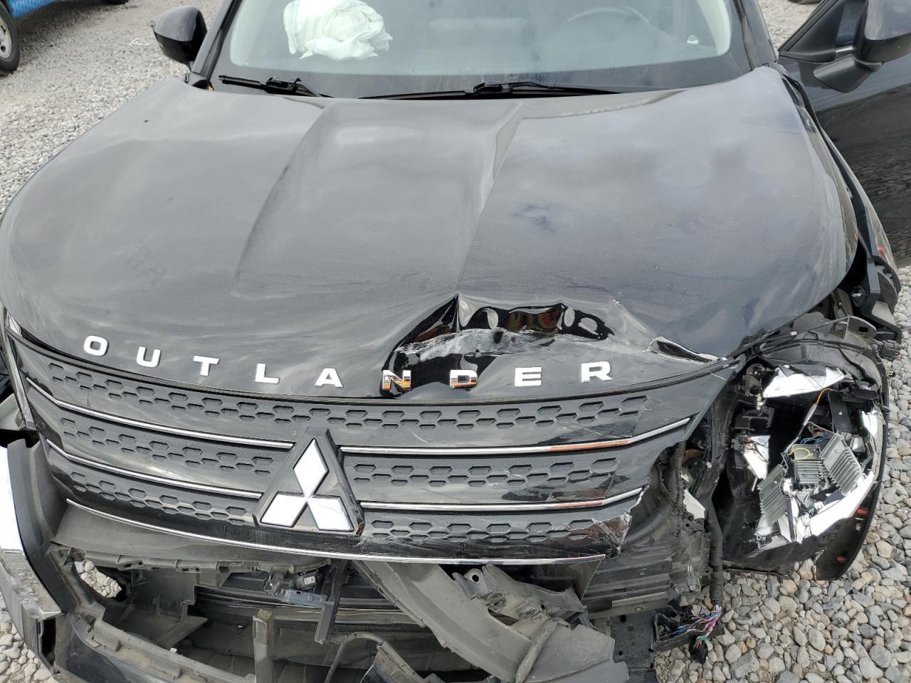 2022 MITSUBISHI outlander