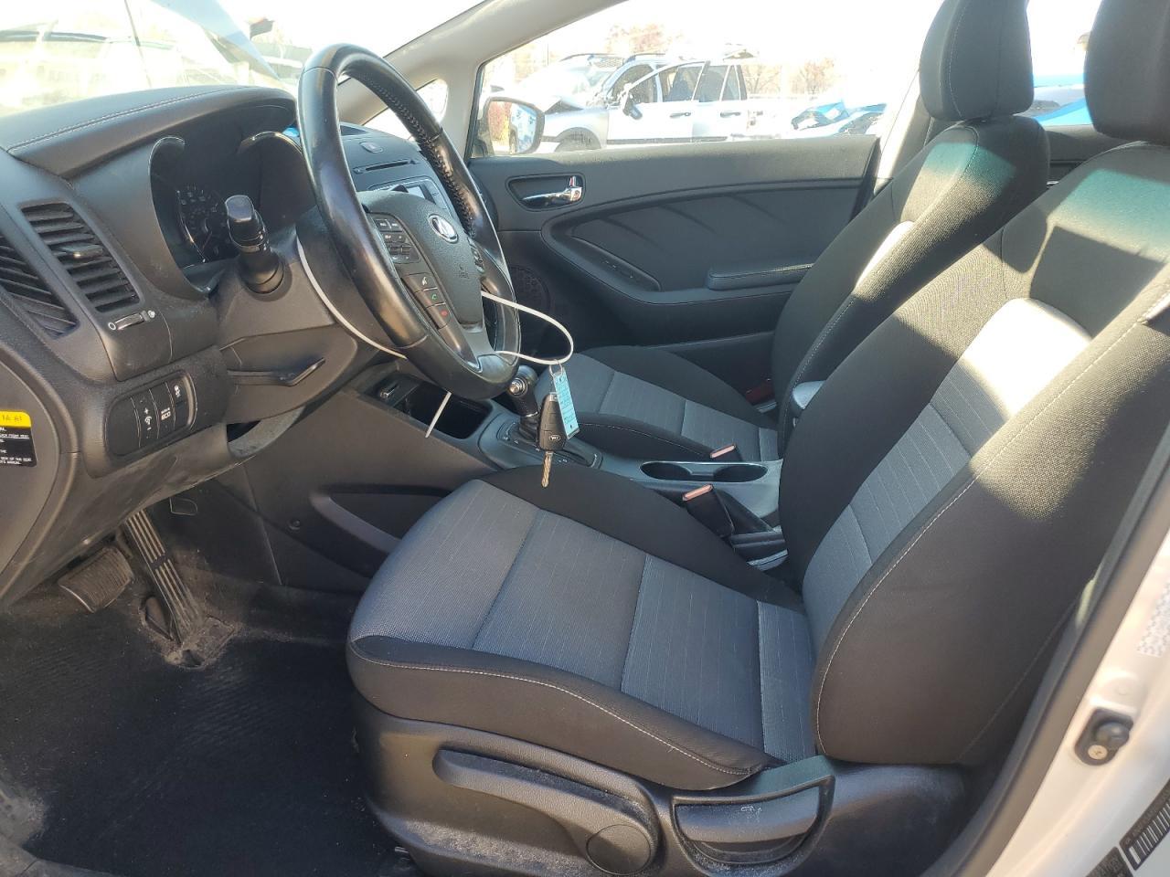 2016 KIA FORTE