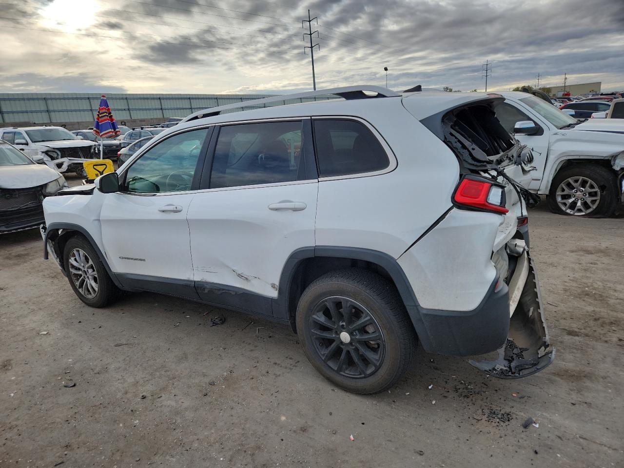 2019 JEEP CHEROKEE