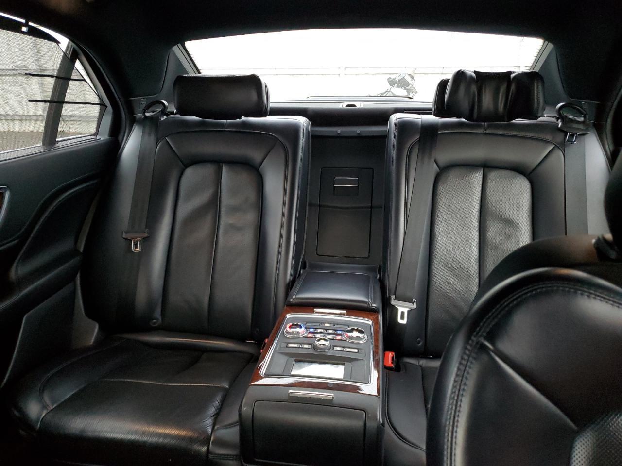 2018 LINCOLN Continental