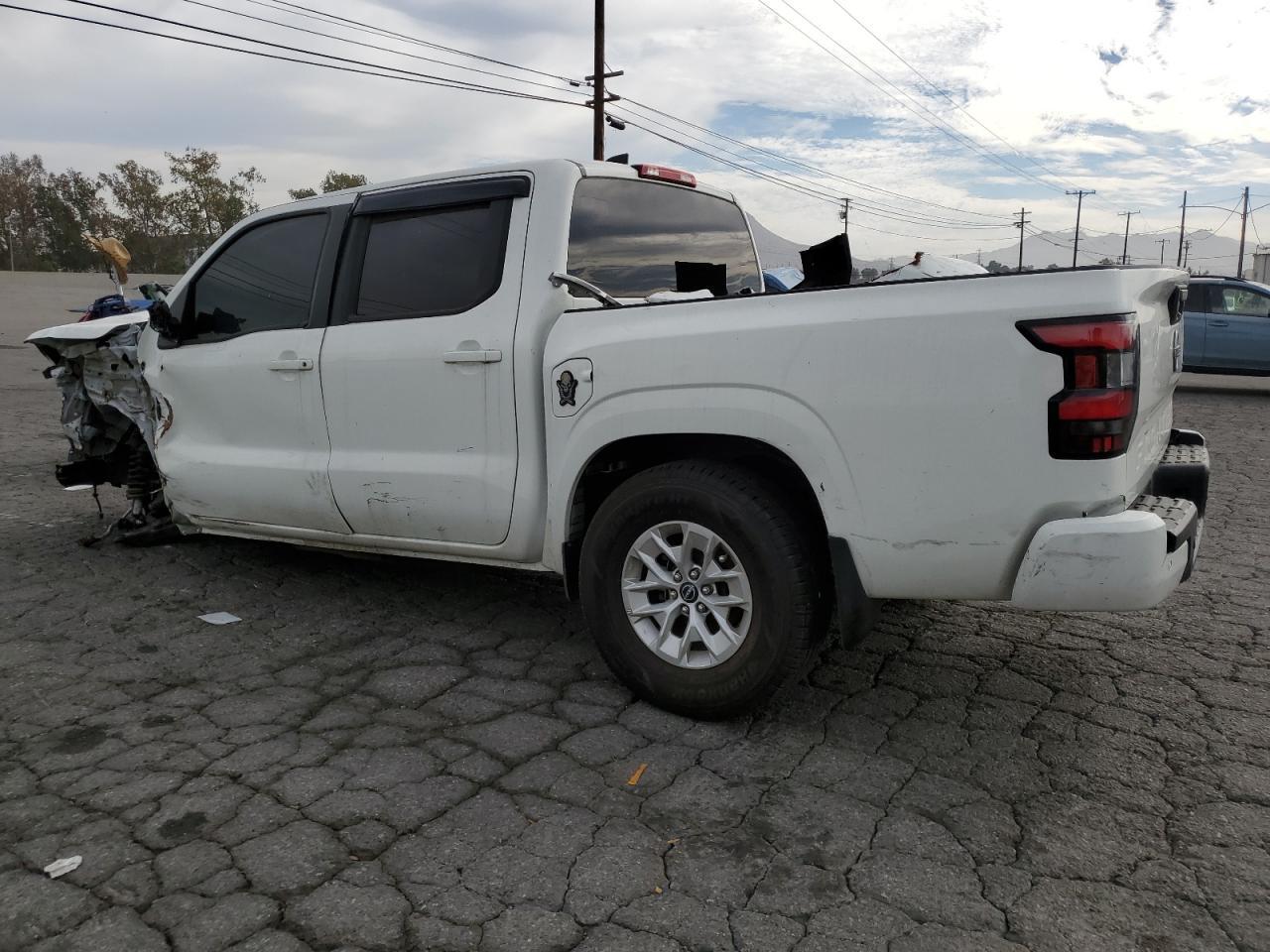 2024 NISSAN Frontier
