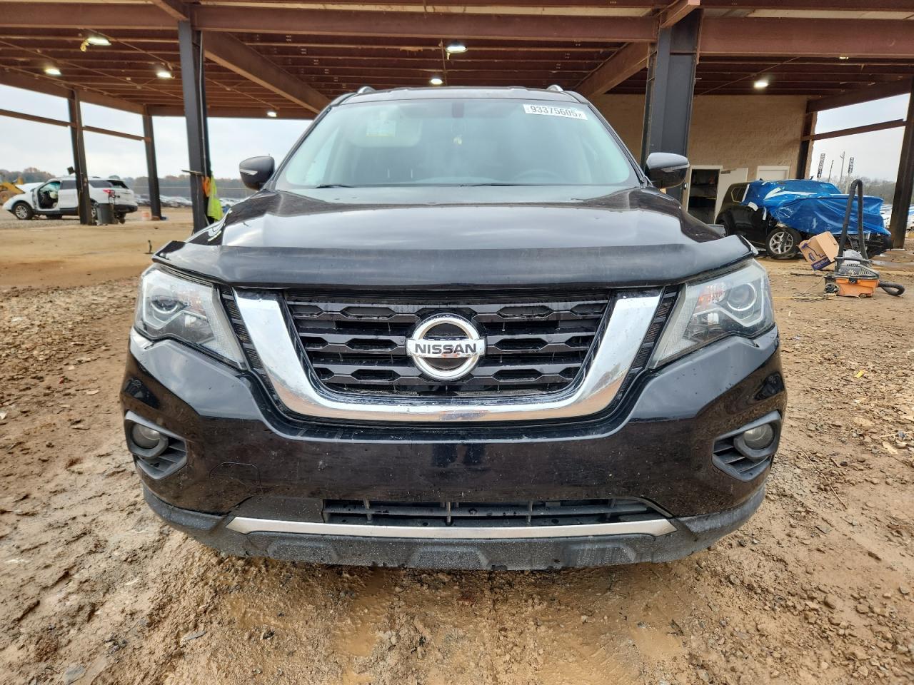 2017 NISSAN PATHFINDER
