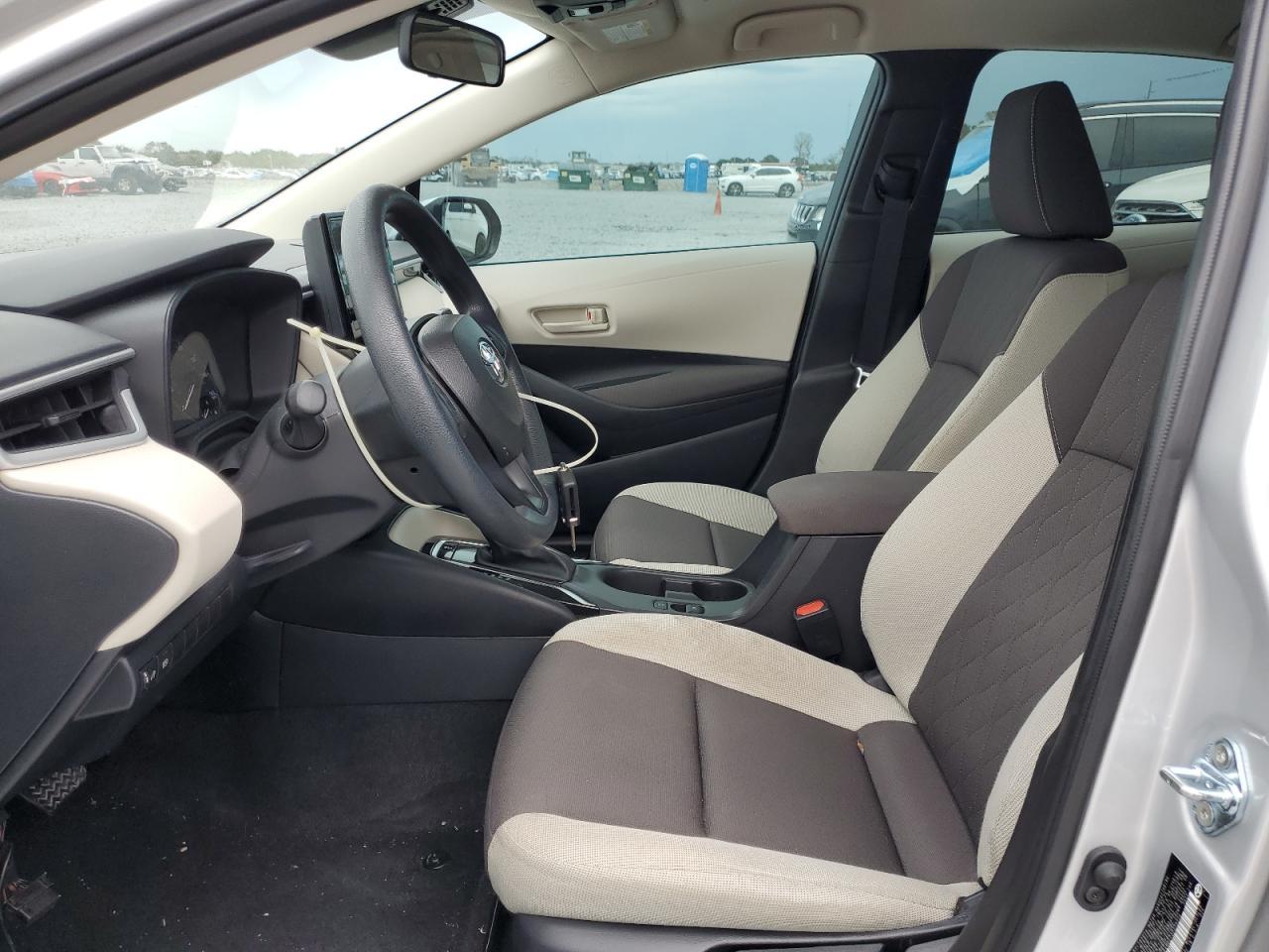 2025 TOYOTA COROLLA